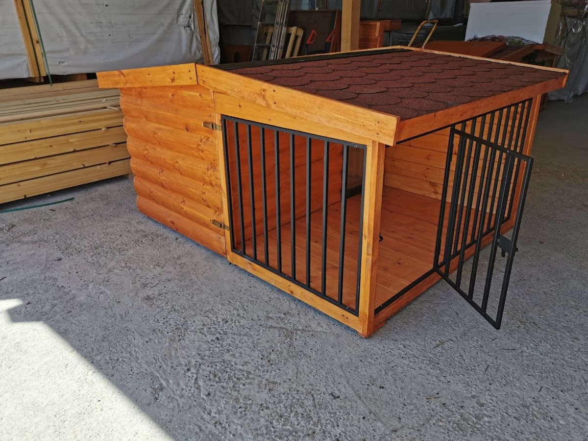 Z-Rex isolierte Hundehütte